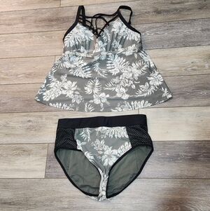 SKYE Tankini Top + Bottom Floral Print Sea Moss Size 0X